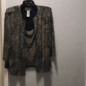 2 piece Black/Stone Women’s Blouse